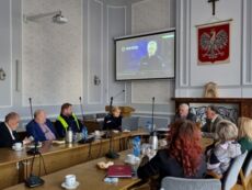 rada senior&oacute;w luty 2025