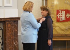 Bożena kamińska przeszła na emeryturę