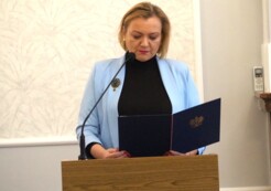 Bożena kamińska przeszła na emeryturę