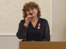 Bożena kamińska przeszła na emeryturę
