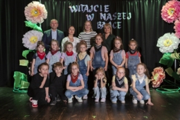 XII przegląd tańc&oacute;w dziecięcych 