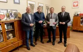 Podpisanie umowy na termomodernizację PSP Nr 3 przy ul. Wybickiego 1