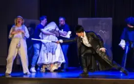 Teatr (238)