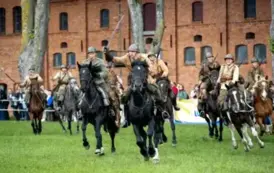 Święto Kawalerii w Stadzie Ogier&oacute;w w Starogardzie Gdańskim  52