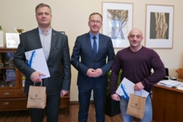 Nagrody dla sportowc&oacute;w