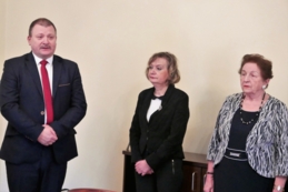 Przekazanie sztandaru do muzeum