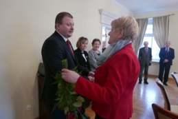 Przekazanie sztandaru do muzeum