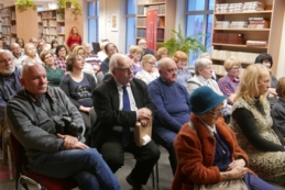 Spotkanie autorskie z Anną Sakowicz