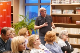Spotkanie autorskie z Anną Sakowicz