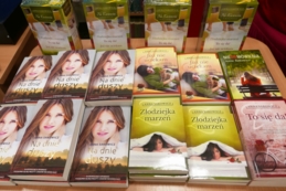 Spotkanie autorskie z Anną Sakowicz