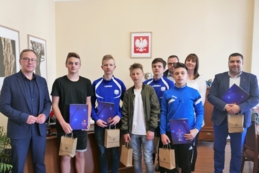 Stypendia dla młodych sportowc&oacute;w