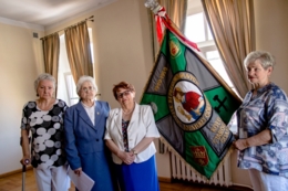 Przekazanie sztandaru Koła ZRPŻG