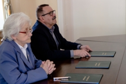 Przekazanie sztandaru Koła ZRPŻG