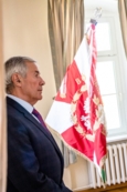 Przekazanie sztandaru Koła ZRPŻG