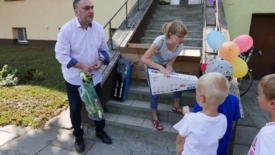 Modraczek ma nowe hulajnogi