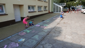 Modraczek ma nowe hulajnogi
