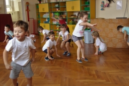 W zdrowym ciele- zdrowy duch, koszyk&oacute;wkę poczuj już w Tęczą Malowane