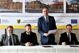 Podpisanie umowy na budowę węzła integracyjnego