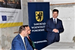 Podpisanie umowy na budowę węzła integracyjnego