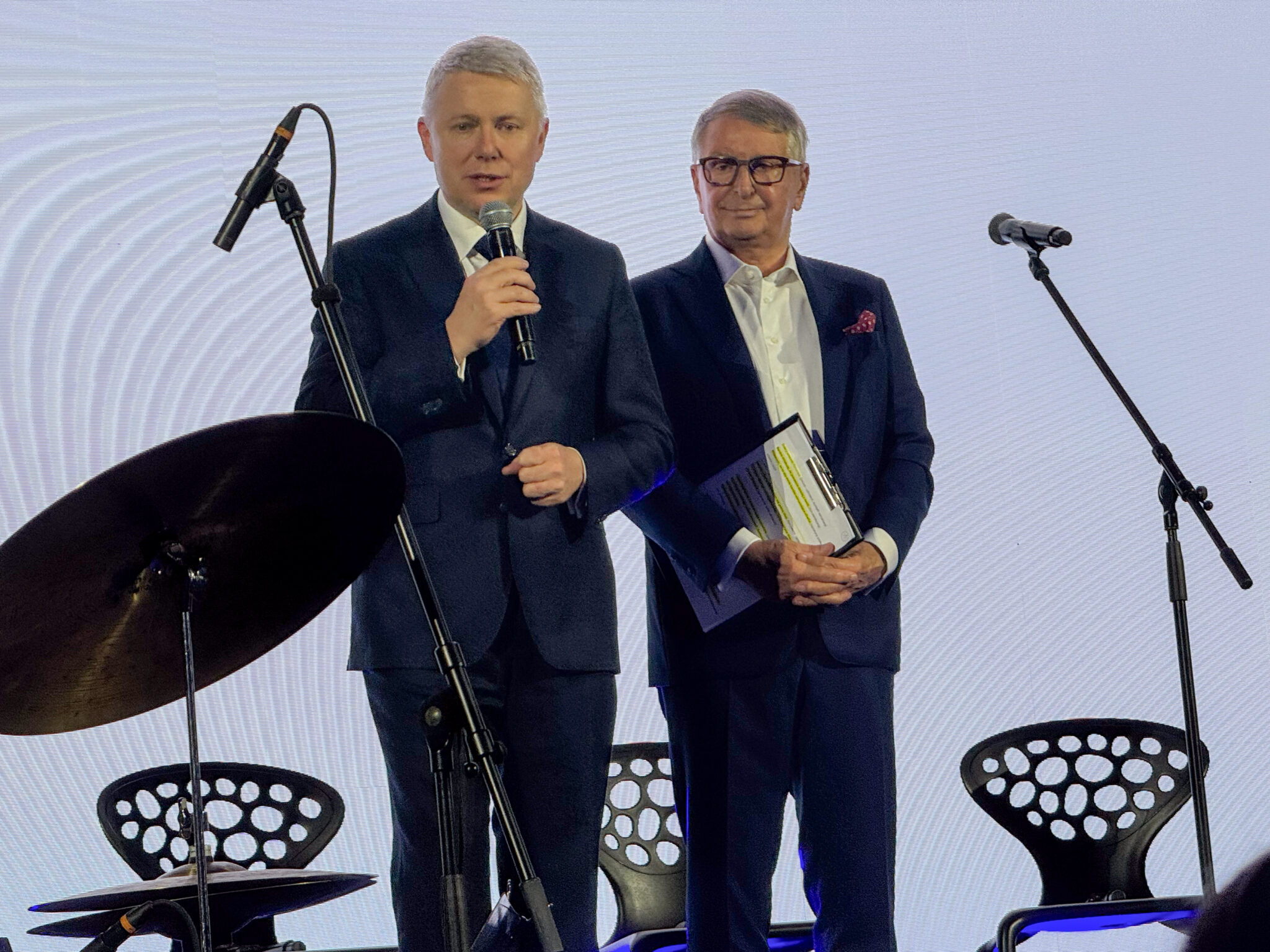 Prezes Zarządu Polpharmy Sebastian Szymanek i&nbsp;właściciel Zakładu Jerzy Starak.