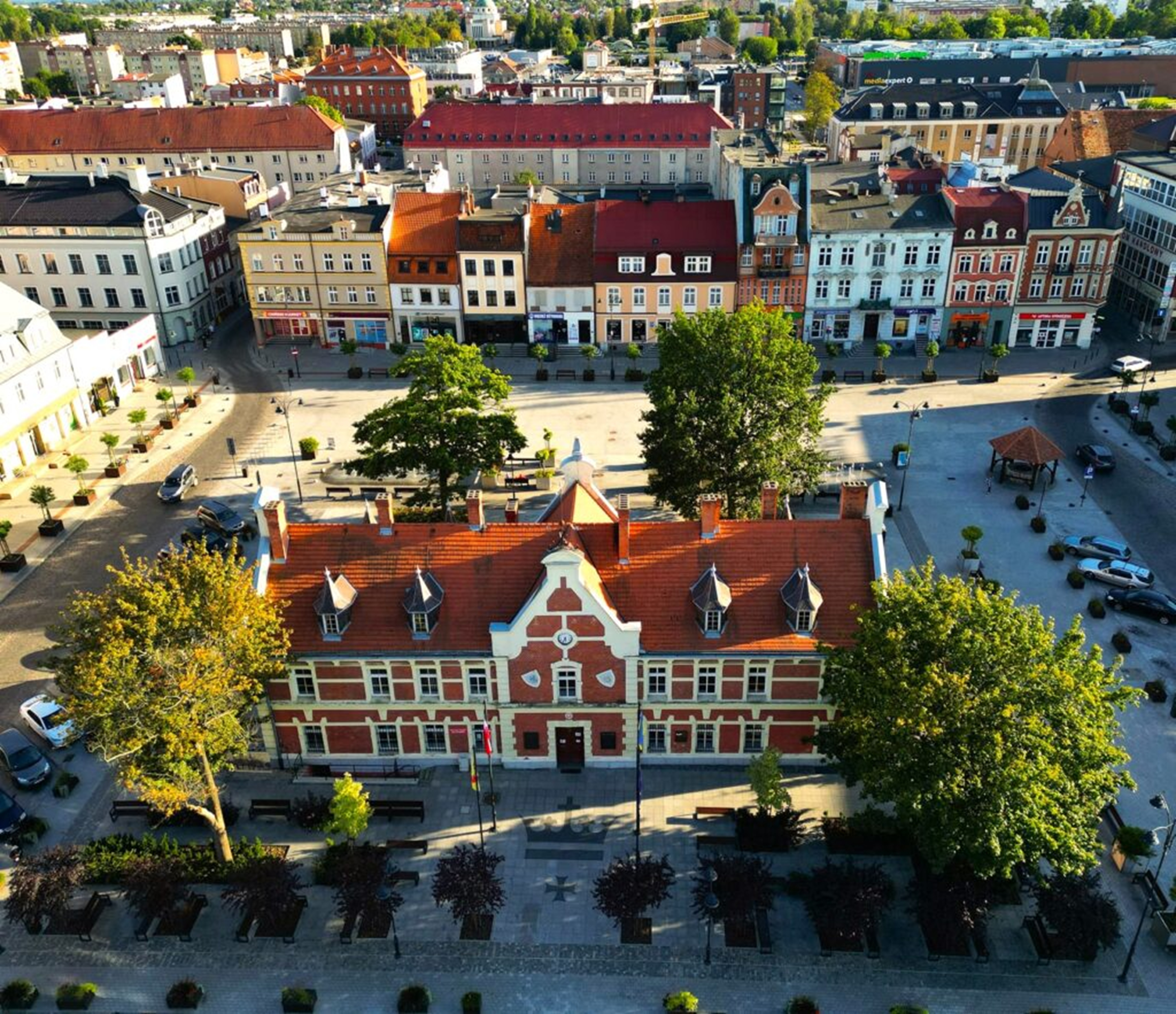 Rynek z&nbsp;lotu ptaka.