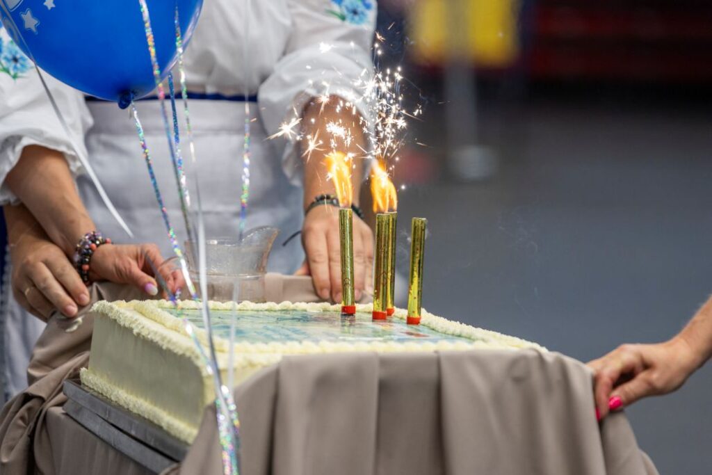 Tort z&nbsp;okazji jubileuszu 5-lecia zawod&oacute;w W&oacute;zkowo-Sportowo