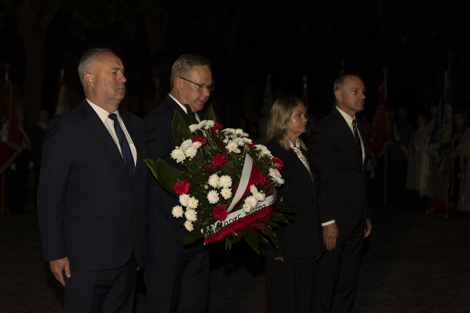 Władze miasta upamiętniły ofiary II wojny światowej