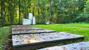 MOGIŁA 923 ROSYJSKICH ŻOŁNIERZY – KOCBOROWO