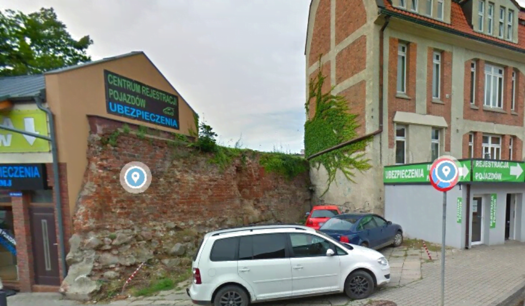 Nieistniejący fragment murów Starogard Gd. Źródło Google maps