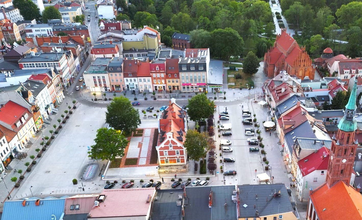 Ratusz.źródło.kociewiakflying (1)