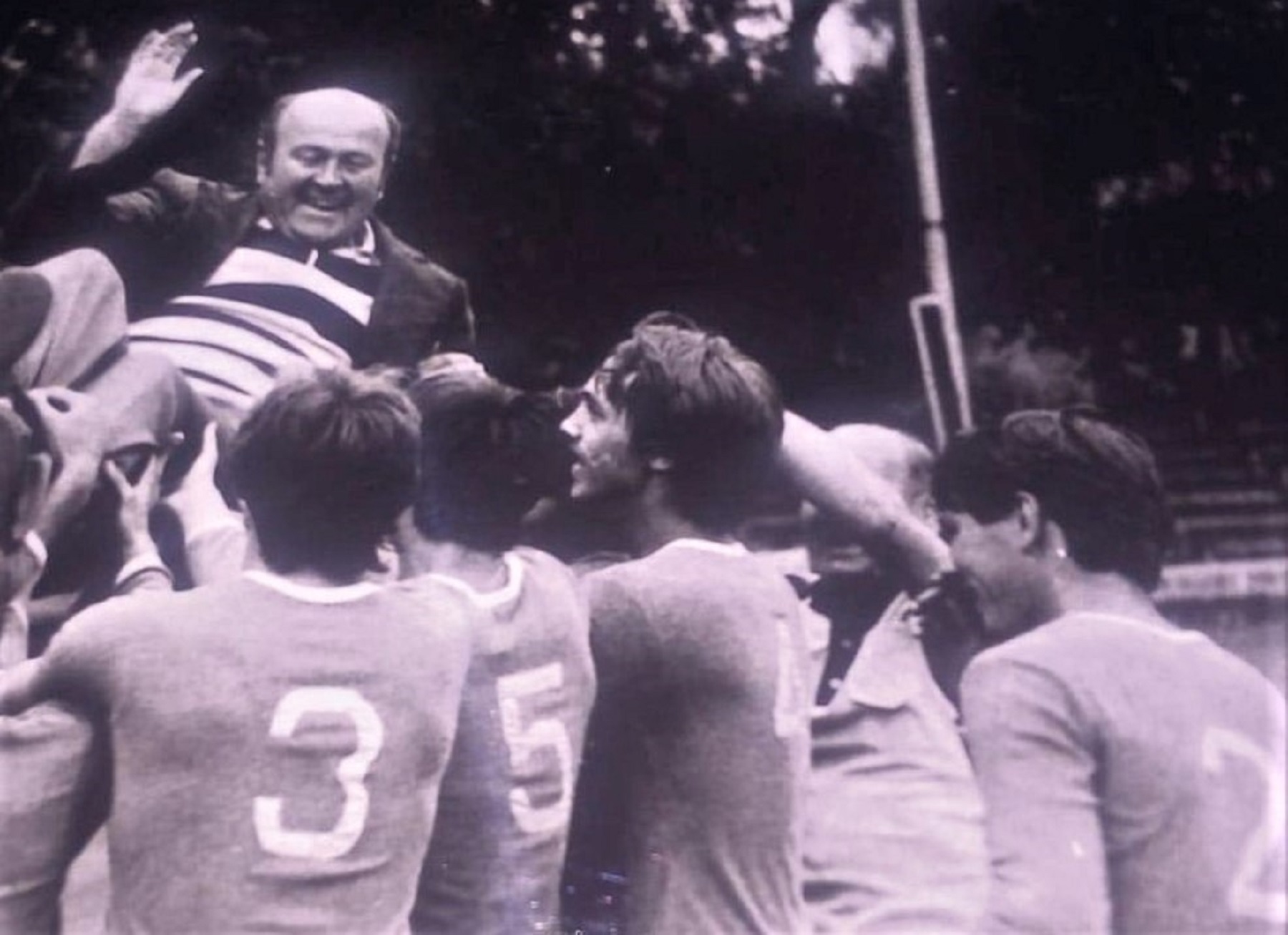 Podziękowania dla trenera Kazimierza Jankowskiego w 1983 r., fot. archiwalne