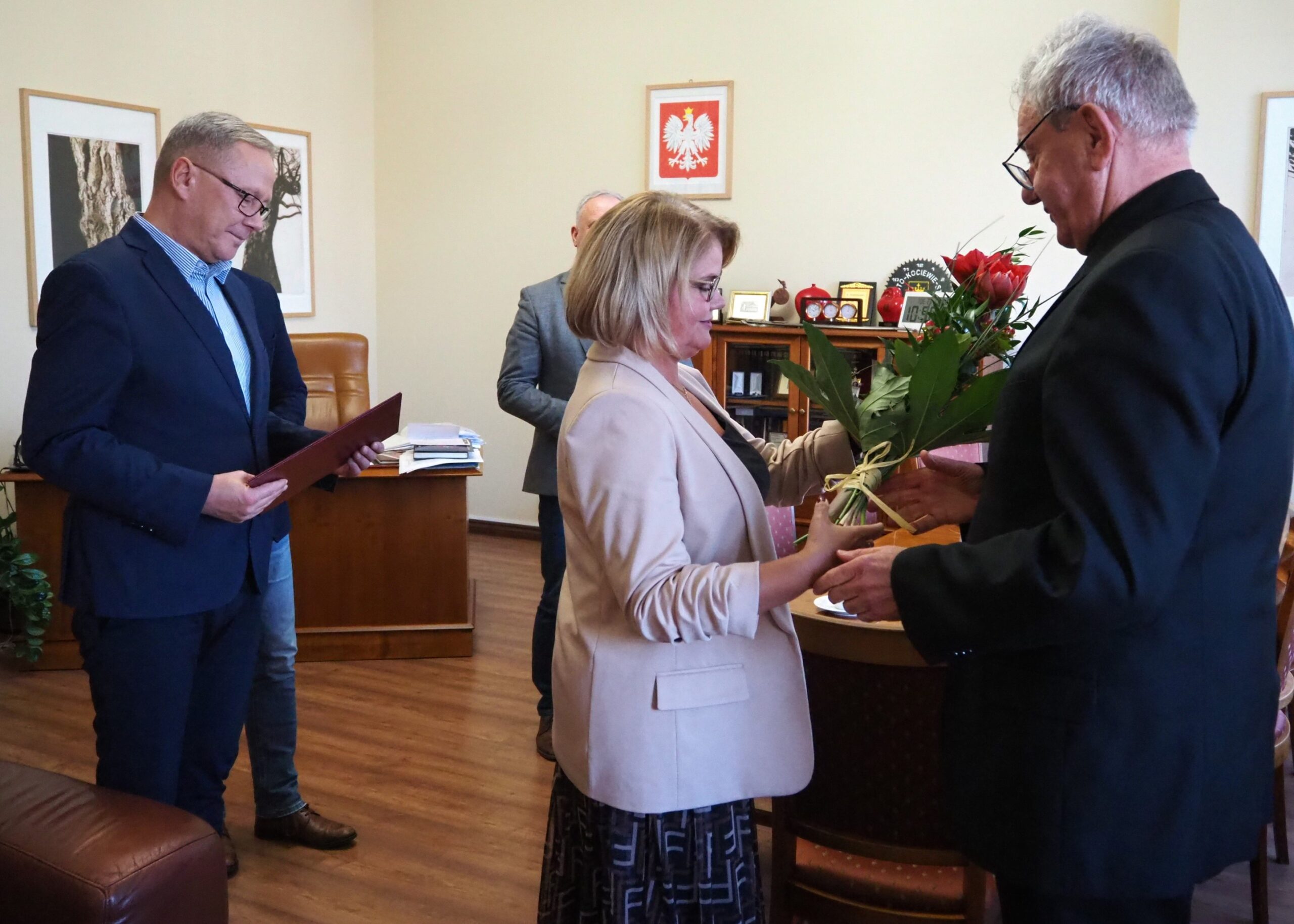 Podziękowania od władz miasta były dla ks. Józefa P:icka wzruszającym momentem. 