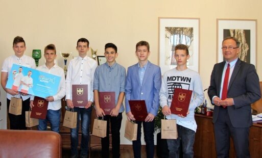 Zdjęcie do Stypendia dla młodych sportowc&oacute;w