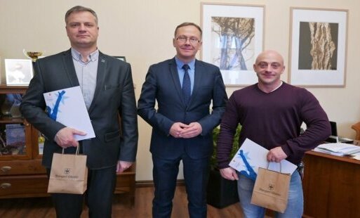 Zdjęcie do Up&oacute;r i siła charakteru
