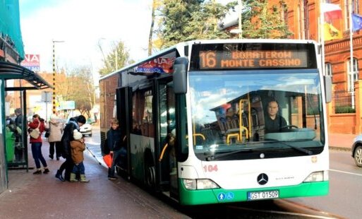 Zdjęcie do Komunikacja miejska w okresie świąteczno-noworocznym