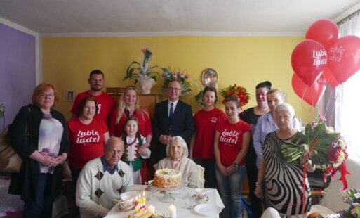 Zdjęcie do Pani Agnieszka skończyła 100 lat