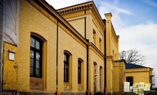 Zdjęcie do Dworcowy bar czeka na właściciela
