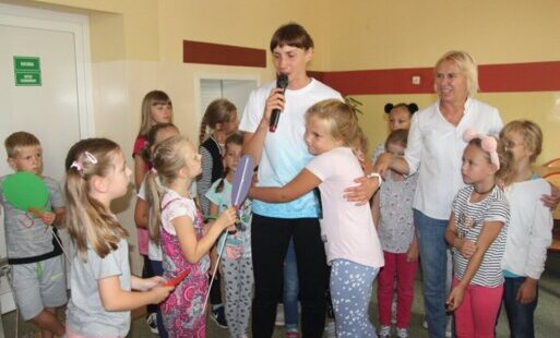 Zdjęcie do Powitali swoją bohaterkę