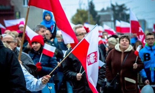 Zdjęcie do Biało-czerwony Starogard