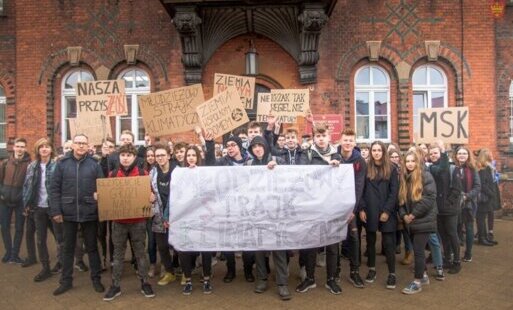 Zdjęcie do Młodzieżowy Strajk Klimatyczny