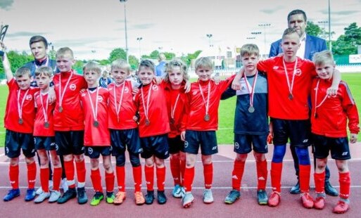 Zdjęcie do Zwyciężyli i zagrają w Deyna Cup Junior