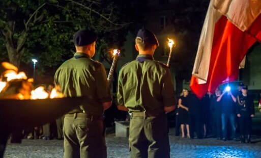 Zdjęcie do Oddali hołd ofiarom wojny