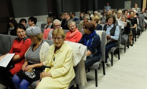 Zdjęcie do Starogardzcy Seniorzy rozpoczęli nowy rok akademicki