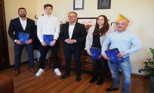 Zdjęcie do Wyr&oacute;żnienia za sportowe sukcesy