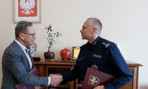 Zdjęcie do Wsp&oacute;łpraca Policji i Straży Miejskiej