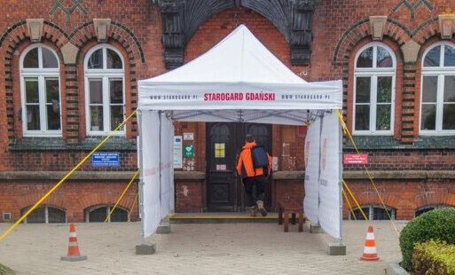Zdjęcie do Zmiana organizacji pracy w Urzędzie. Obsługa klient&oacute;w online lub telefonicznie