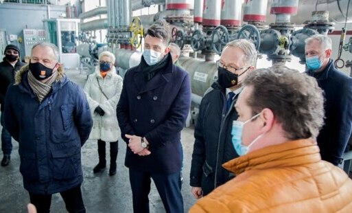 Zdjęcie do Produkują ciepło stawiając na ekologię