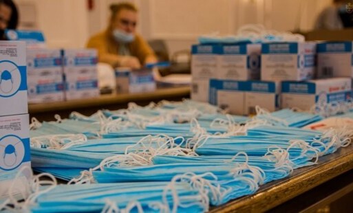 Zdjęcie do &bdquo;Zamaskowani&rdquo; znowu w akcji. Mieszkańcy ponownie otrzymają maseczki do dom&oacute;w
