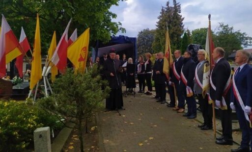 Zdjęcie do Pamięci pomordowanych. 82. rocznica agresji wojsk sowieckich na Polskę