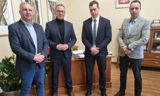 Zdjęcie do Podpisane porozumienie w sprawie praktyk dla student&oacute;w PSW oraz przystąpienie Miasta do Rady Interesariuszy